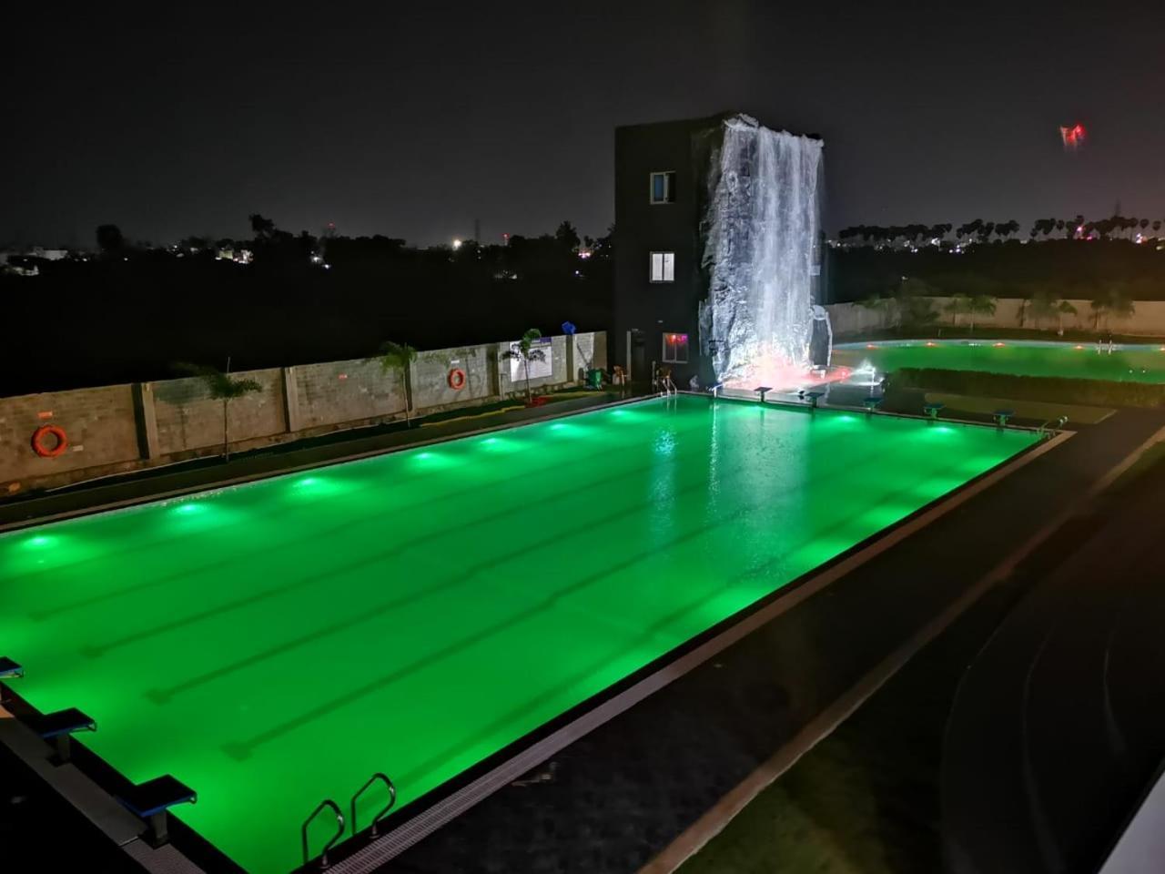 Silver Stone Park Resort, Kovilpatti Ngoại thất bức ảnh