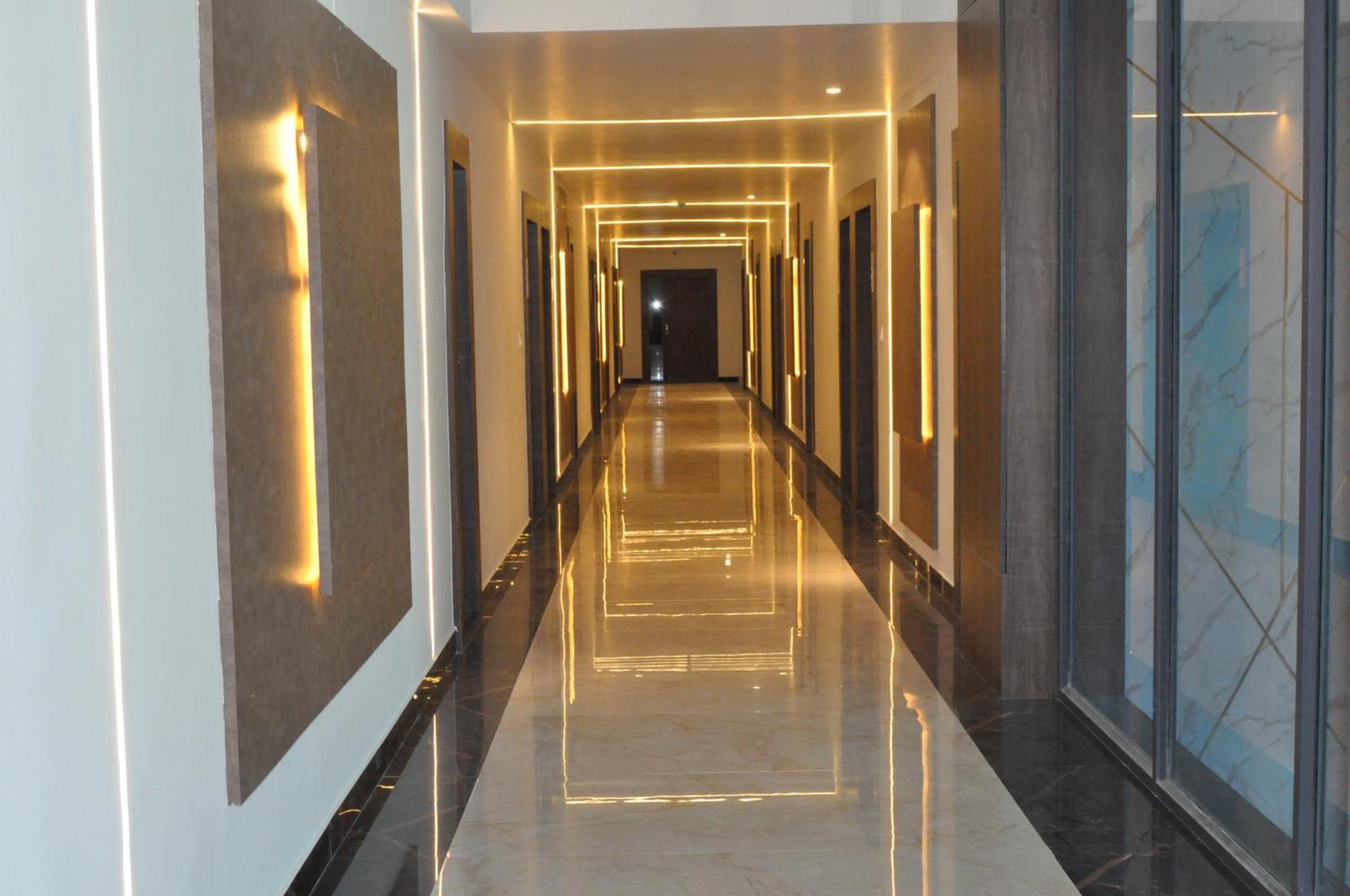 Silver Stone Park Resort, Kovilpatti Ngoại thất bức ảnh